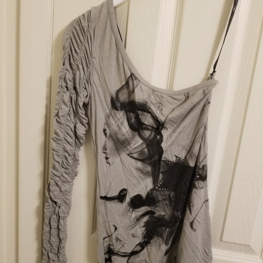 Gray one-shoulder top